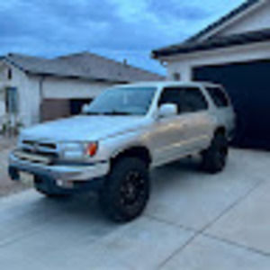 Meet your Posher, Eric